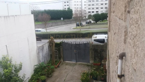 Moradia T6 para Venda em Castêlo da Maia