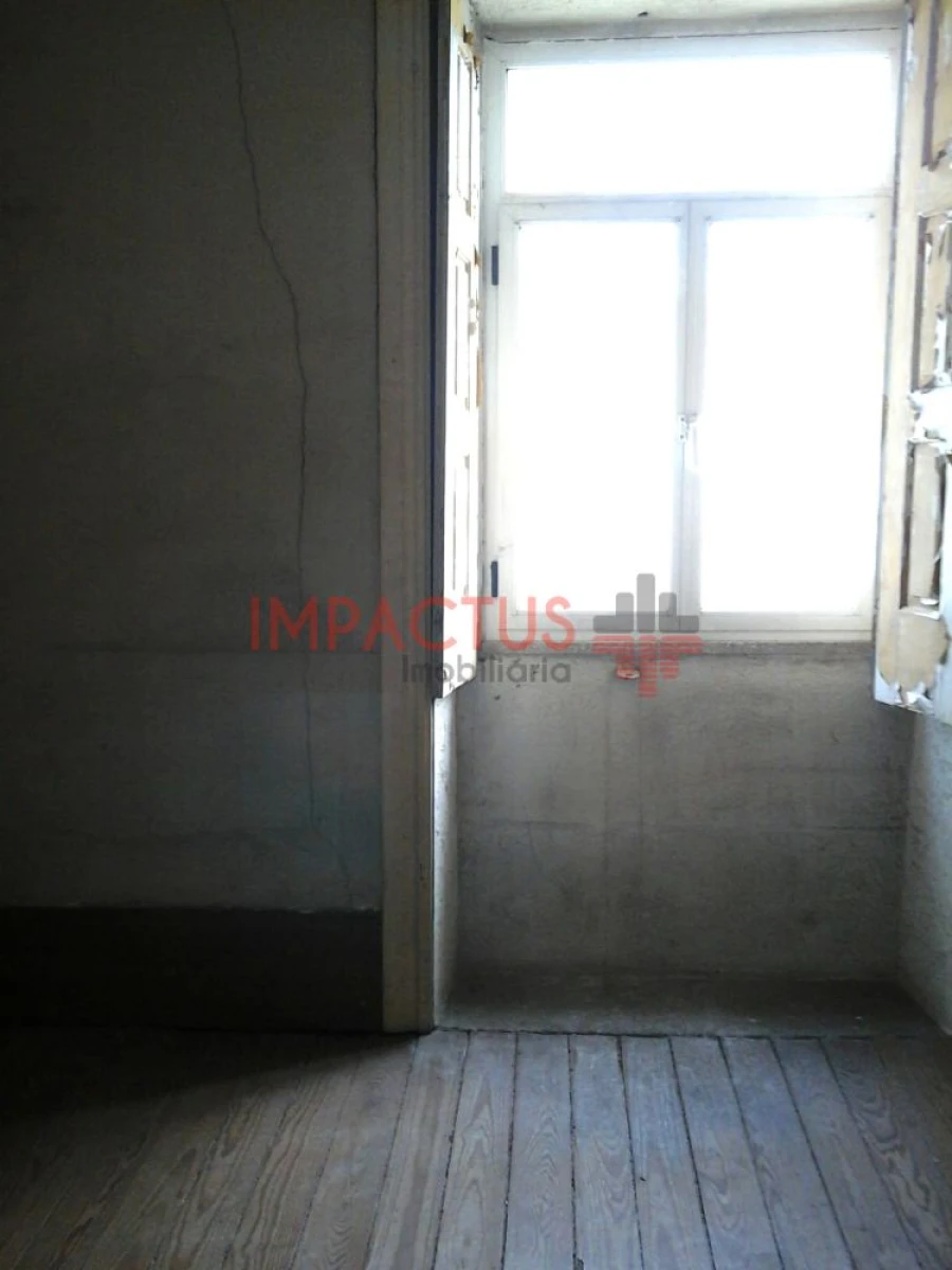 Moradia T6 para Venda em Castêlo da Maia Foto 20