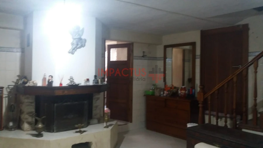 Moradia T6 para Venda em Castêlo da Maia Foto 31