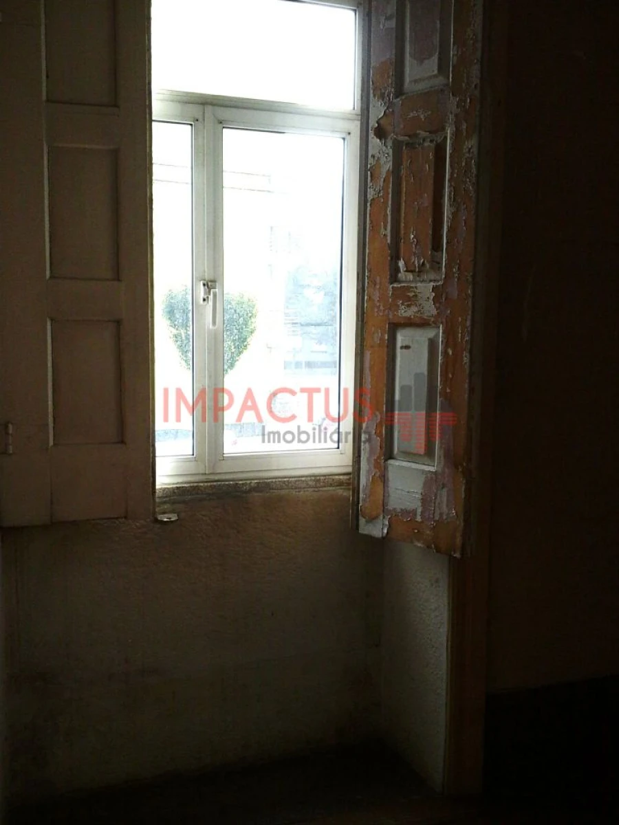 Moradia T6 para Venda em Castêlo da Maia Foto 24