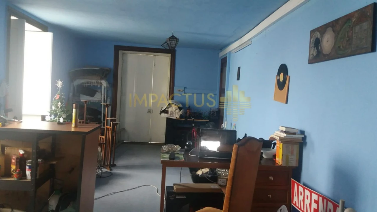 Moradia T6 para Venda em Castêlo da Maia Foto 13