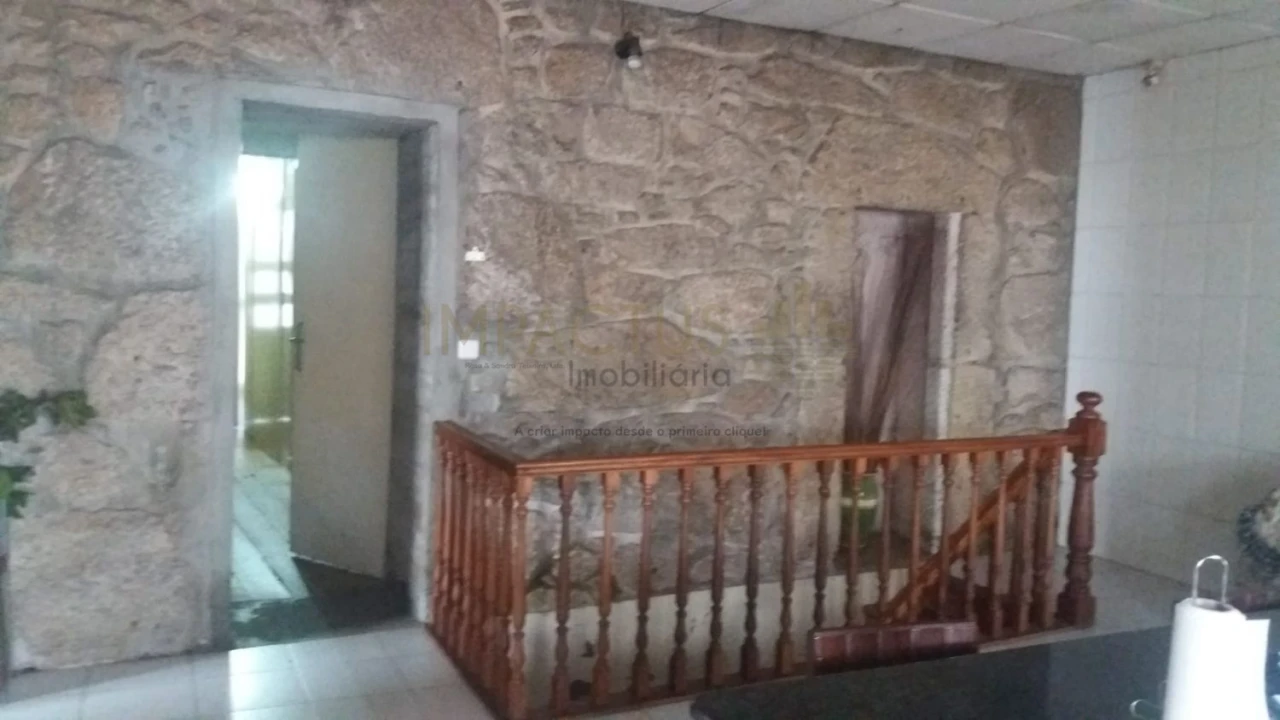 Moradia T6 para Venda em Castêlo da Maia Foto 10