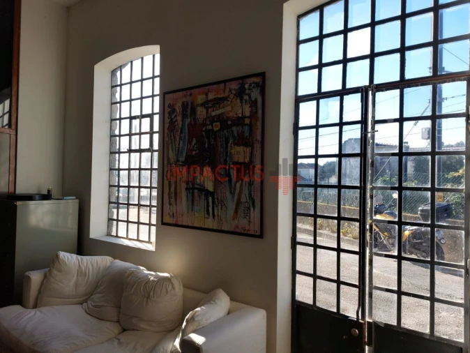 Loja para Arrendamento em Aveleda Foto 5