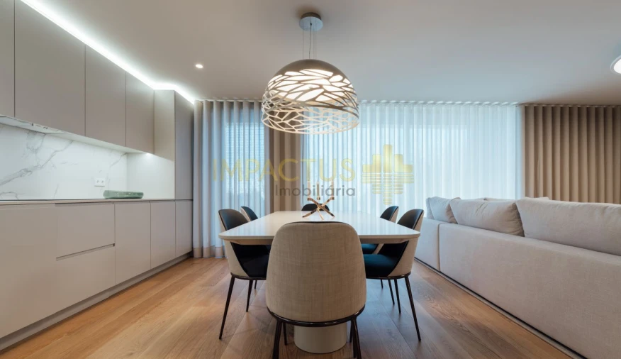 Apartamento T4 para Venda em Santa Marinha e São Pedro da Afurada Foto 8