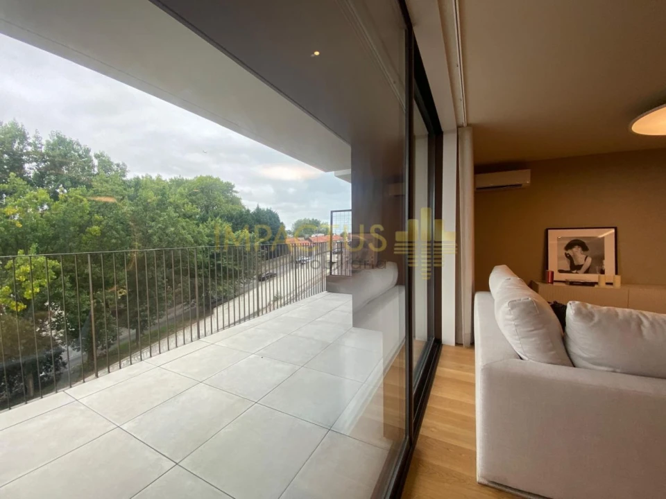 Apartamento T4 para Venda em Santa Marinha e São Pedro da Afurada Foto 7