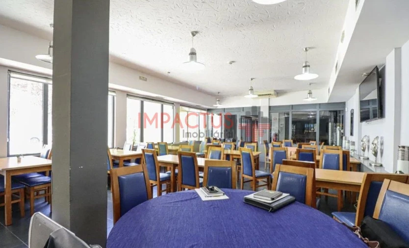 Loja para Trespasse em Matosinhos e Leça da Palmeira Foto 3