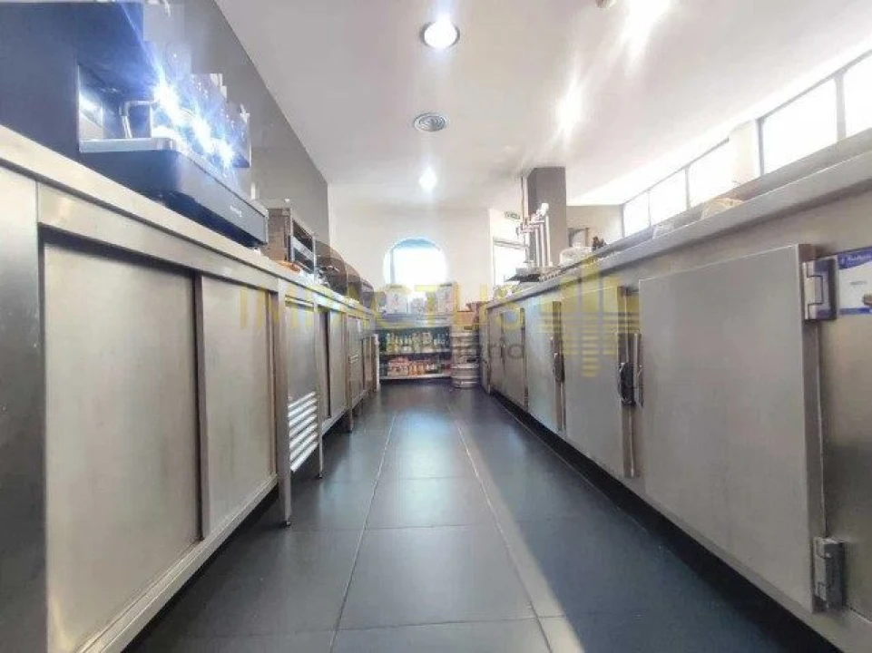 Loja para Trespasse em Matosinhos e Leça da Palmeira Foto 7