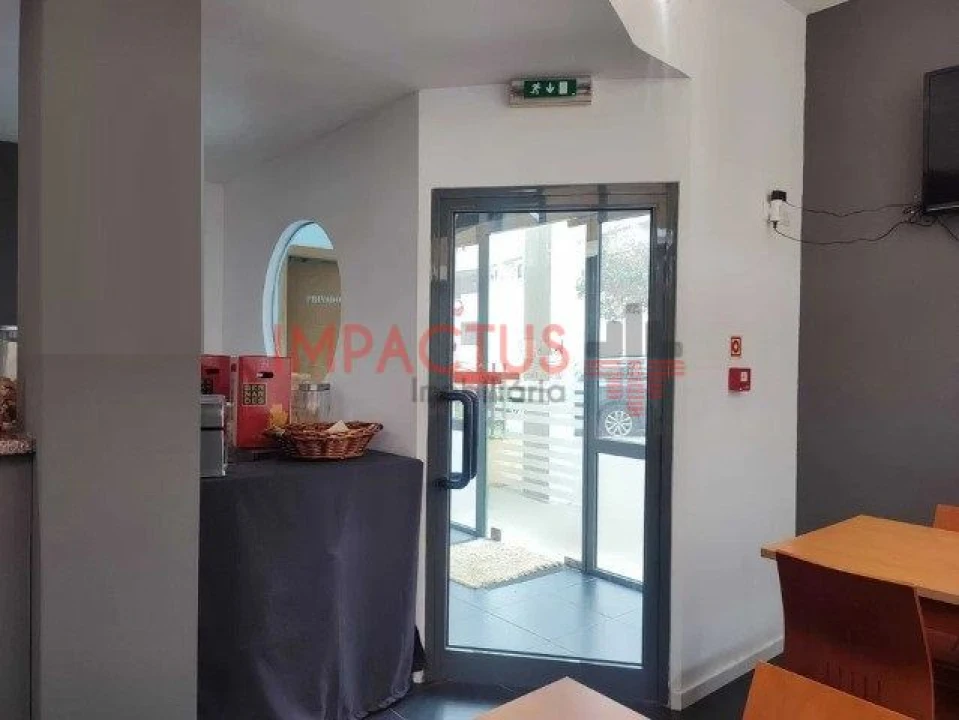 Loja para Trespasse em Matosinhos e Leça da Palmeira Foto 13
