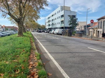 Terreno para Venda em Paranhos