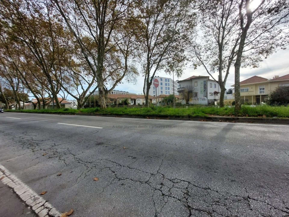 Terreno para Venda em Paranhos Foto 6