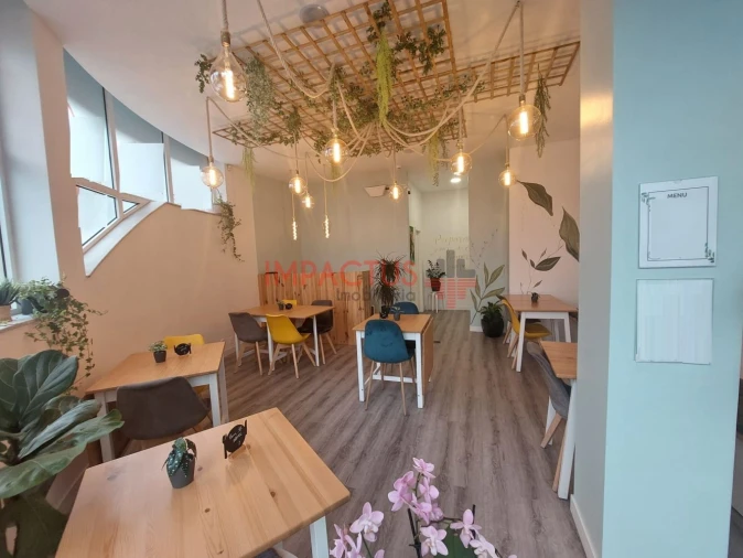 Loja para Trespasse em Fânzeres e São Pedro da Cova Foto 3