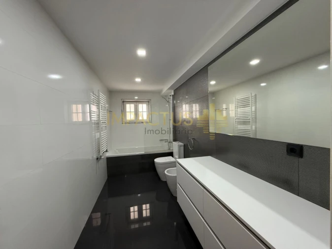 Moradia T6 para Venda em Macieira de Rates Foto 41