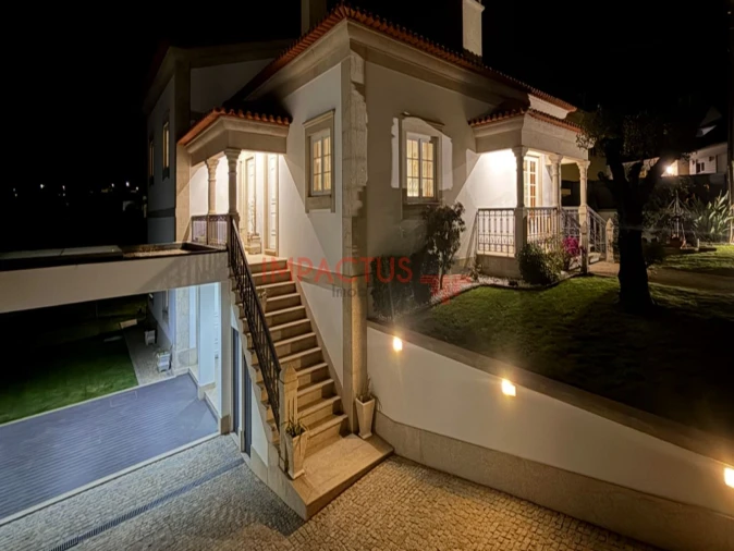 Moradia T6 para Venda em Macieira de Rates Foto 8