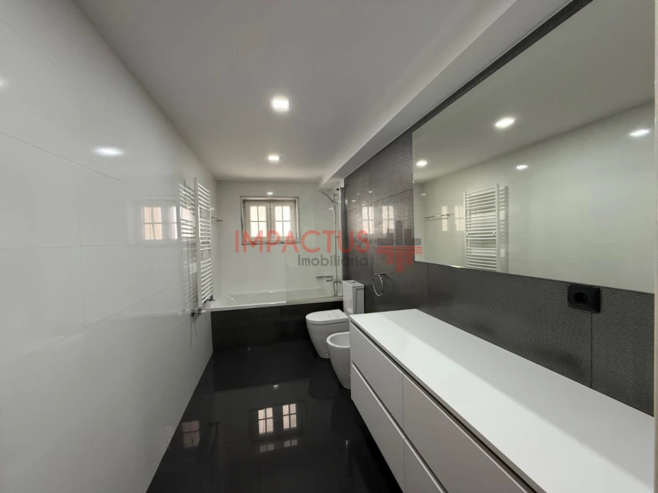 Moradia T6 para Venda em Macieira de Rates Foto 41