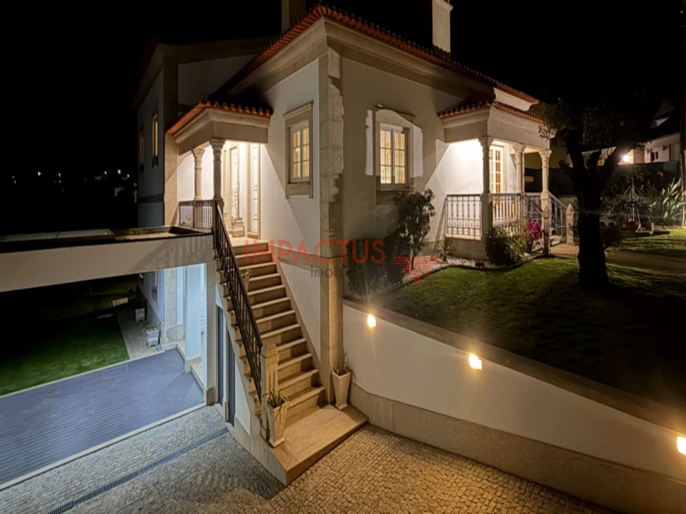 Moradia T6 para Venda em Macieira de Rates Foto 8