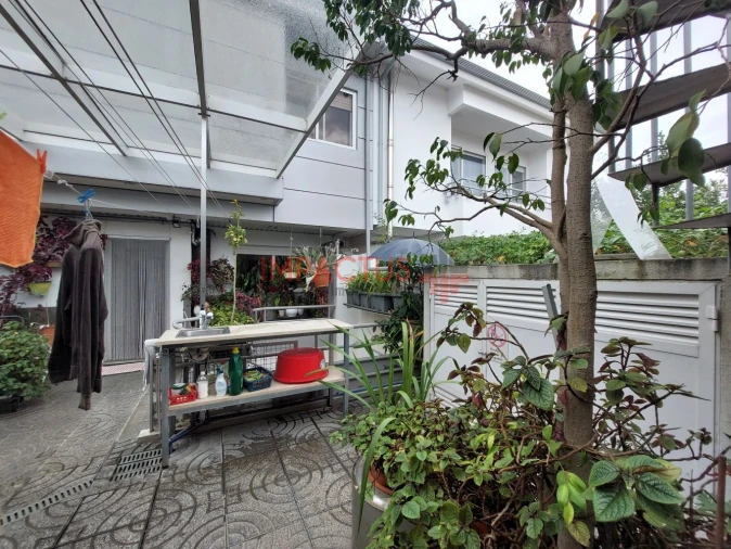 Moradia T4 para Venda em Cidade da Maia Foto 11