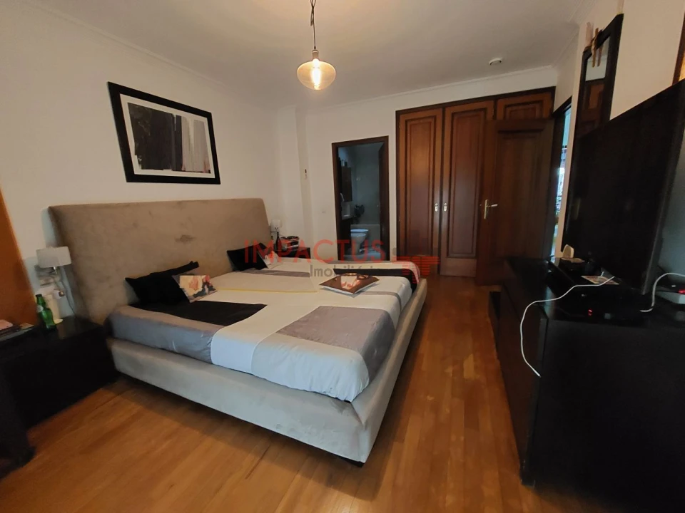 Moradia T4 para Venda em Cidade da Maia Foto 19