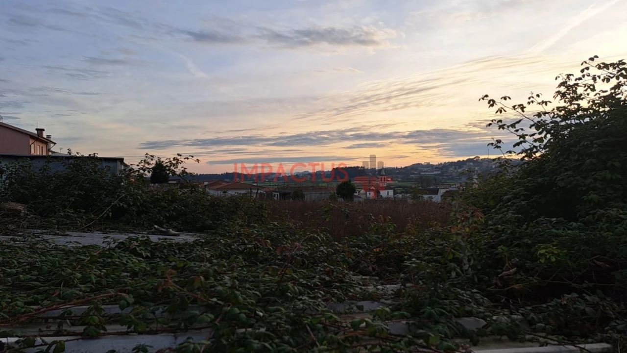 Terreno para Venda em Coronado (São Romão e São Mamede) Foto 14