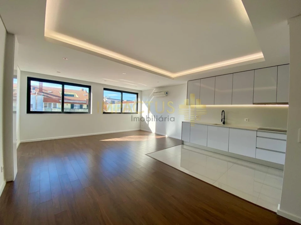 Apartamento T3 para Venda em Ramalde Foto 1