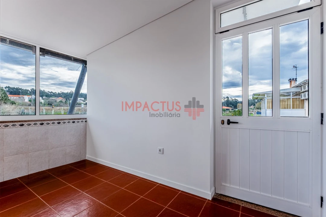 Moradia T4 para Venda em Bougado (São Martinho e Santiago) Foto 14