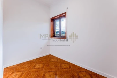 Moradia T4 para Venda em Bougado (São Martinho e Santiago)