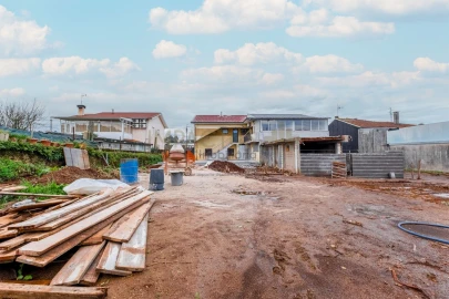 Moradia T4 para Venda em Bougado (São Martinho e Santiago)
