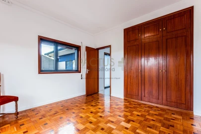Moradia T4 para Venda em Bougado (São Martinho e Santiago)