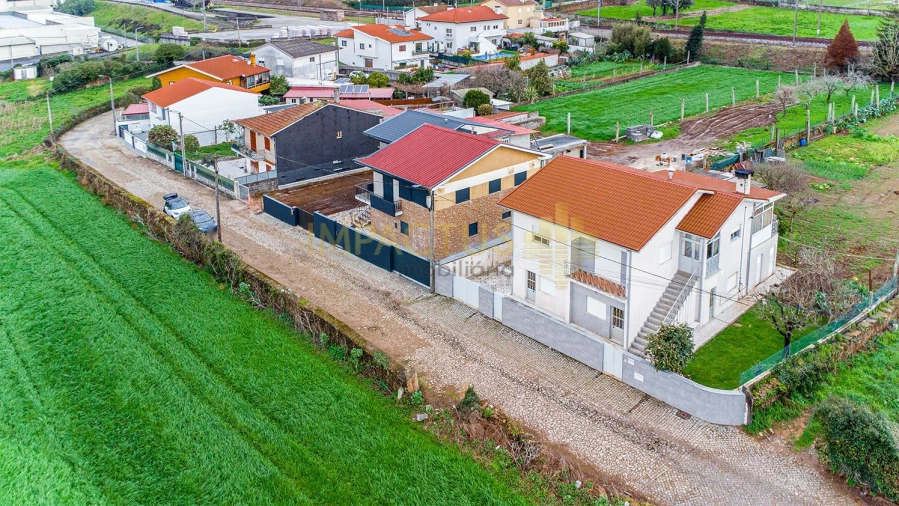 Moradia T4 para Venda em Bougado (São Martinho e Santiago) Foto 26