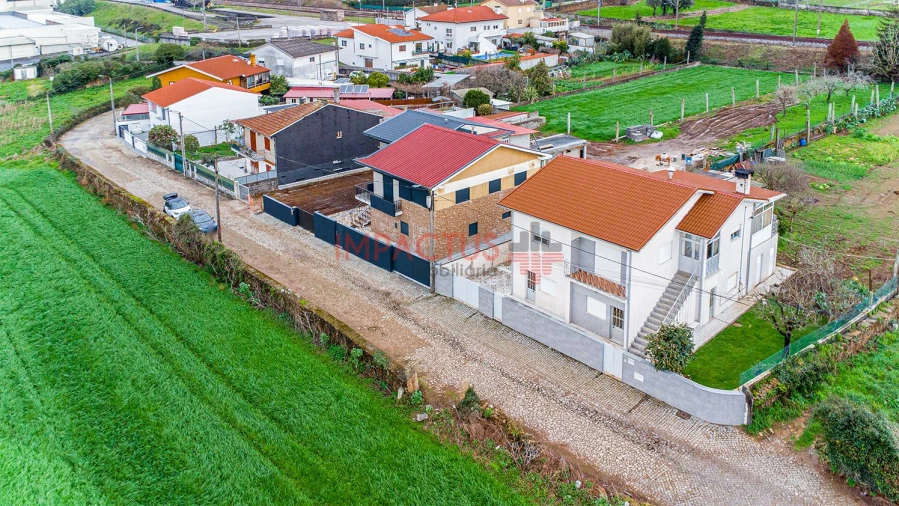 Moradia T4 para Venda em Bougado (São Martinho e Santiago) Foto 26