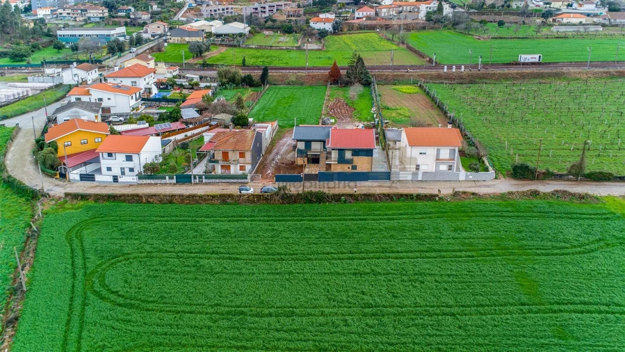 Moradia T4 para Venda em Bougado (São Martinho e Santiago) Foto 29