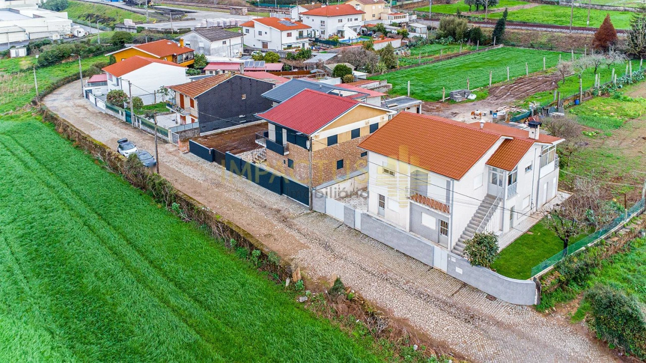 Moradia T4 para Venda em Bougado (São Martinho e Santiago) Foto 26