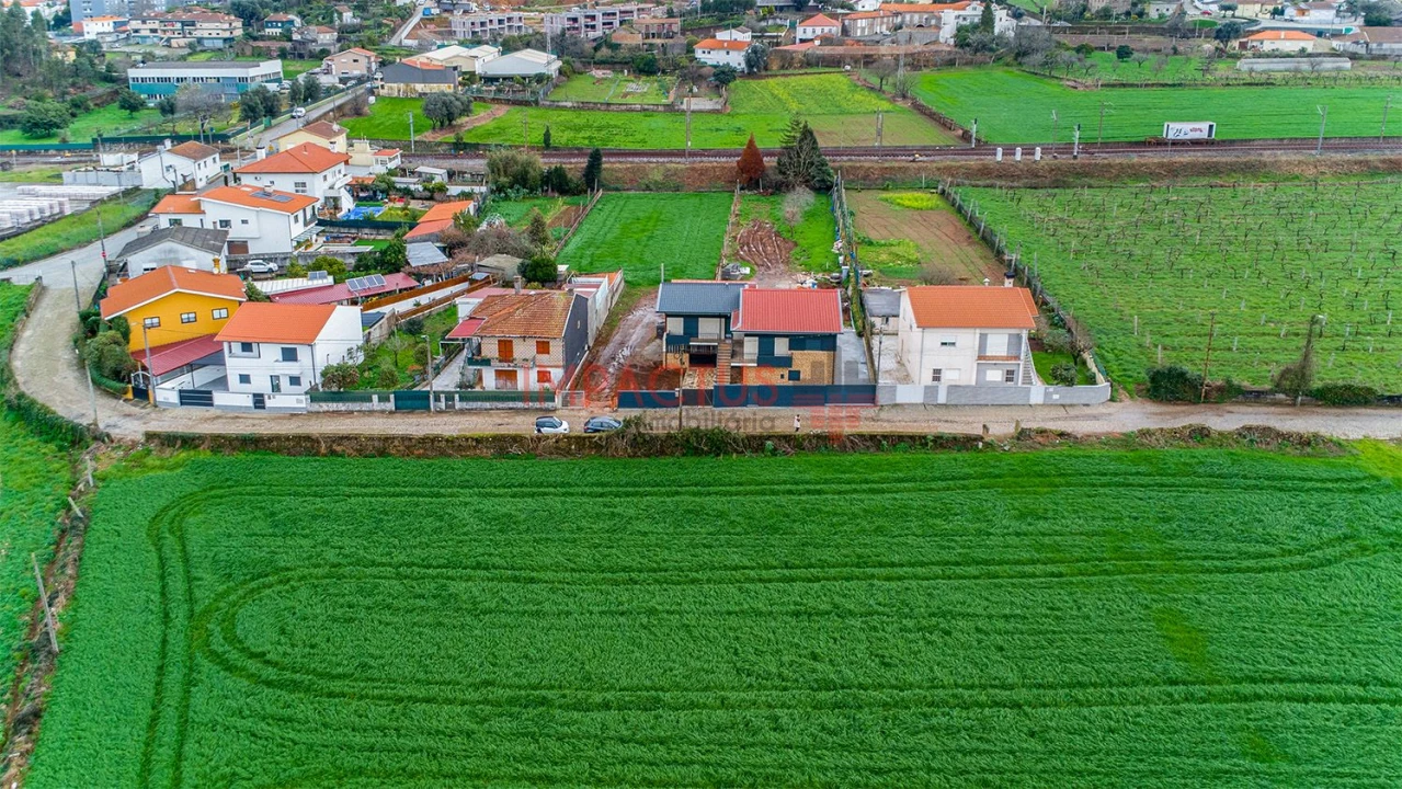 Moradia T4 para Venda em Bougado (São Martinho e Santiago) Foto 29
