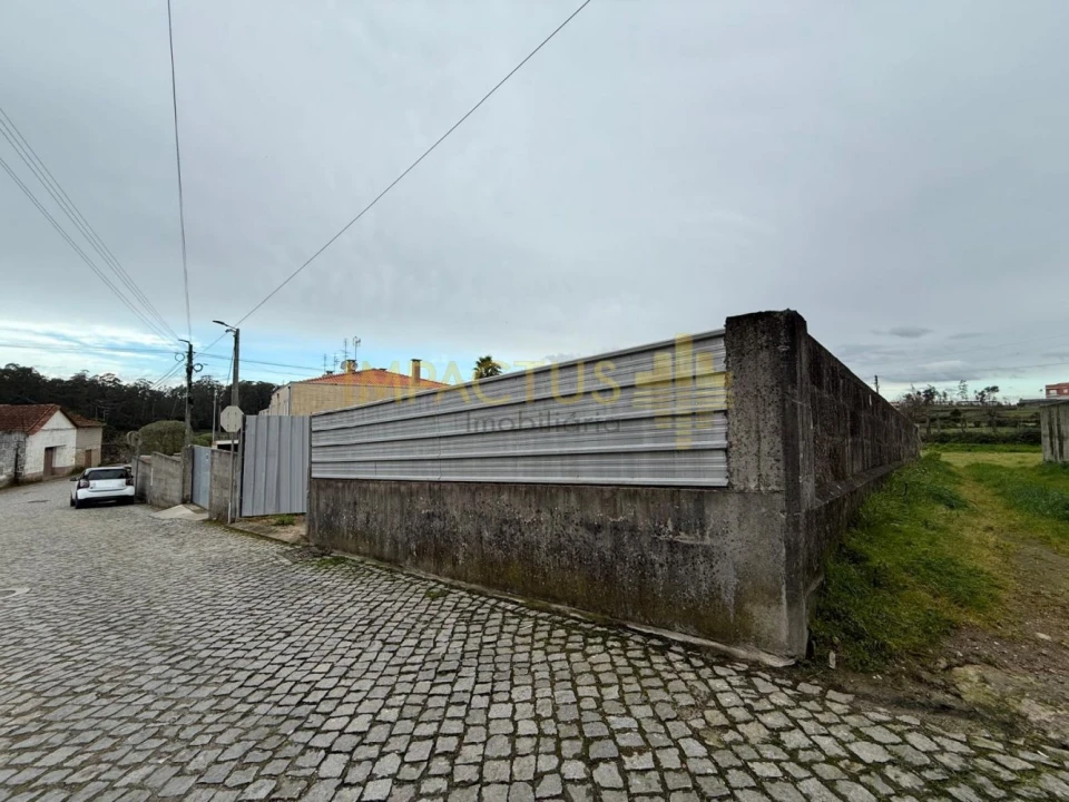 Terreno para Venda em Macieira da Maia Foto 3