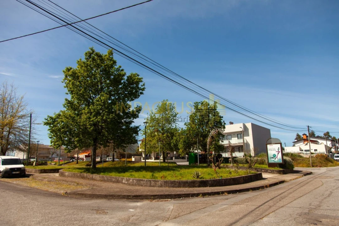 Terreno para Venda em Coronado (São Romão e São Mamede) Foto 8