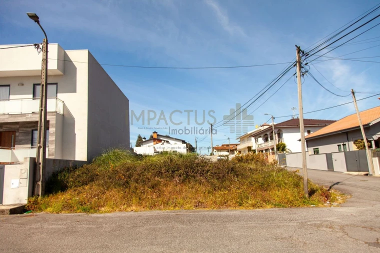 Terreno para Venda em Coronado (São Romão e São Mamede) Foto 2