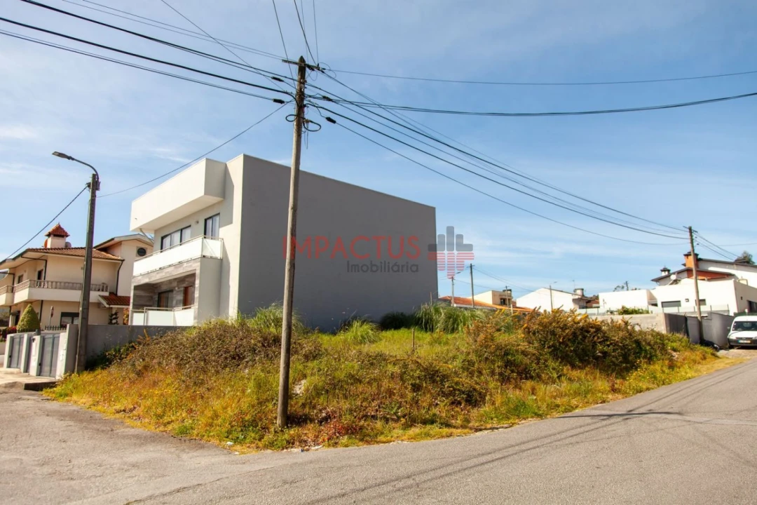 Terreno para Venda em Coronado (São Romão e São Mamede) Foto 7