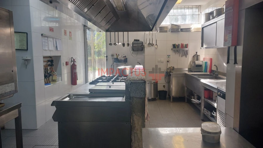 Loja para Venda em Castêlo da Maia Foto 10