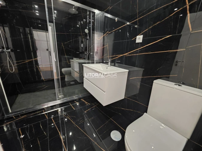 Apartamento T3 para Venda em Glória e Vera Cruz Foto 13