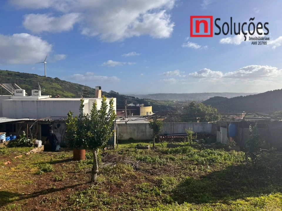 Terreno para Venda em Fanhões Foto 8