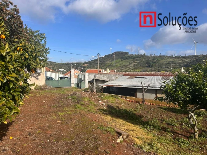 Terreno para Venda em Fanhões Foto 7