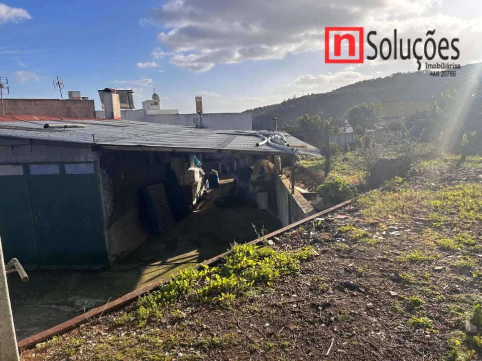 Terreno para Venda em Fanhões Foto 9