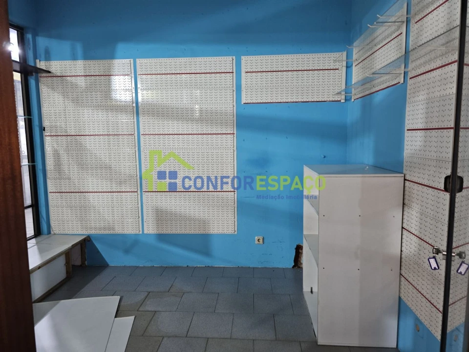 Loja para Arrendamento em Castelo Branco Foto 6