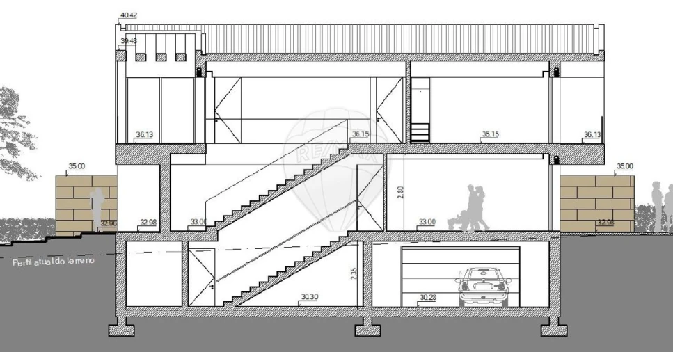 Moradia T4 para Venda em Avanca Foto 3