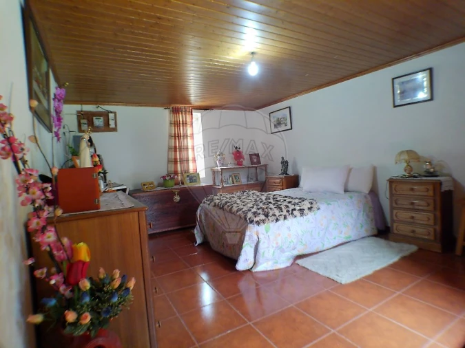 Moradia T1 para Venda em São Martinho das Moitas e Covas do Rio Foto 14