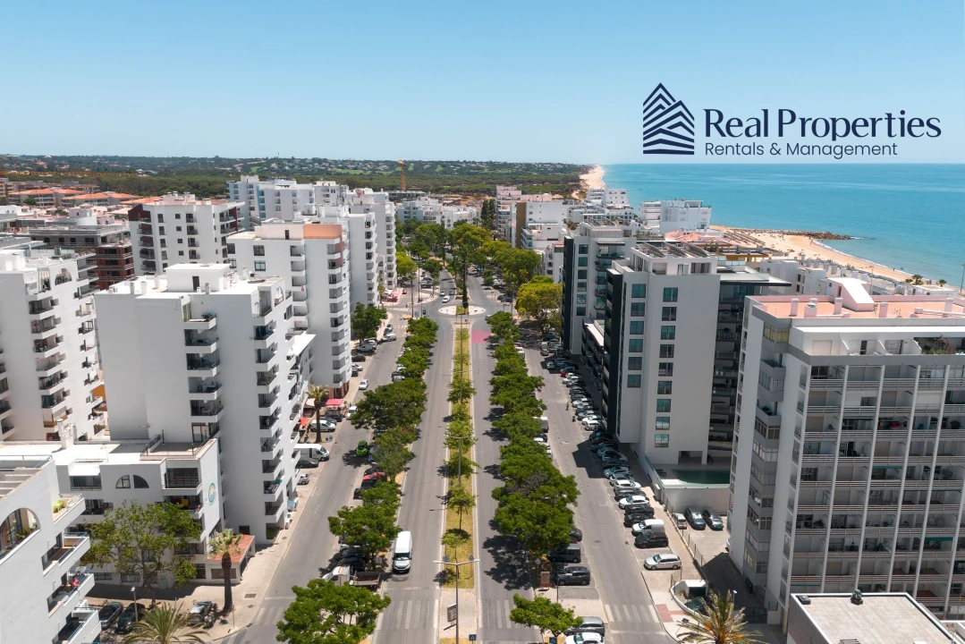Apartamento T2 para Venda em Quarteira Foto 41