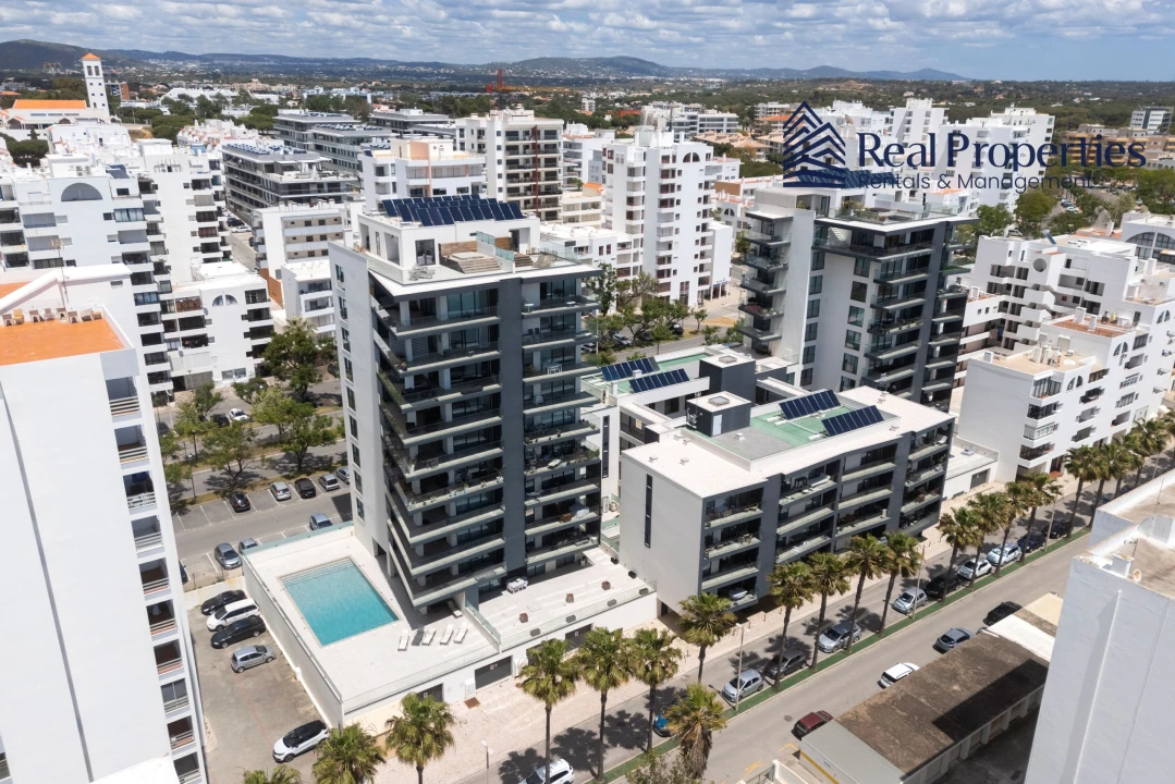 Apartamento T2 para Venda em Quarteira Foto 50