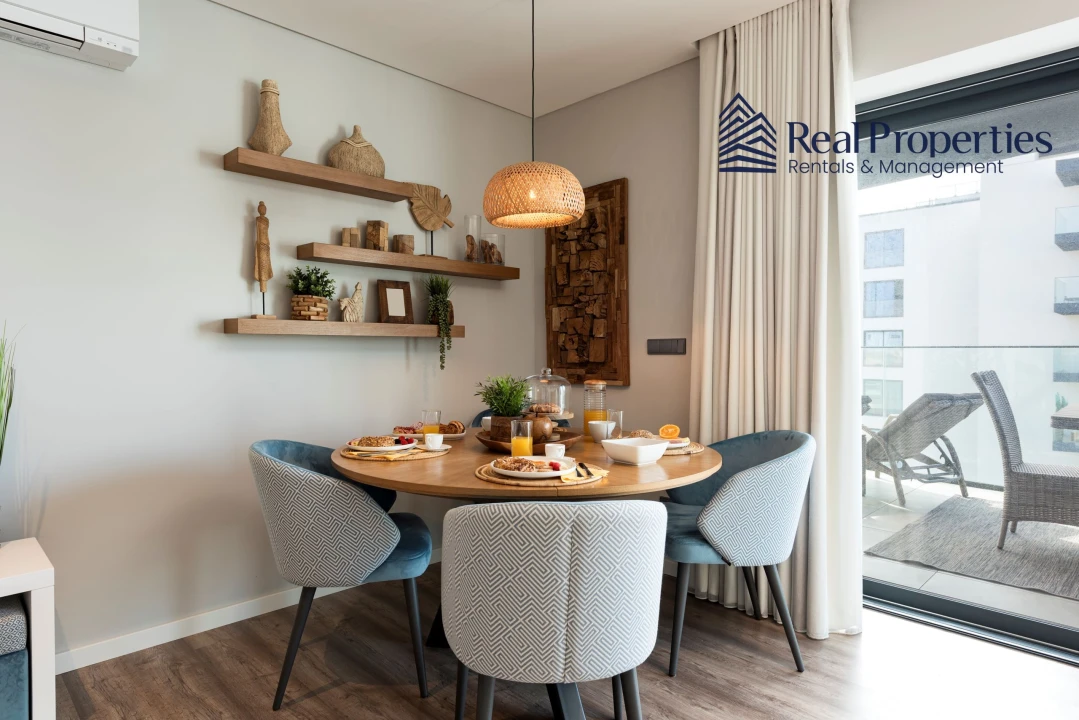 Apartamento T2 para Venda em Quarteira Foto 6