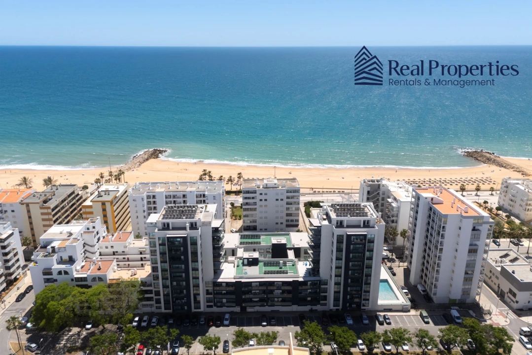 Apartamento T2 para Venda em Quarteira Foto 52