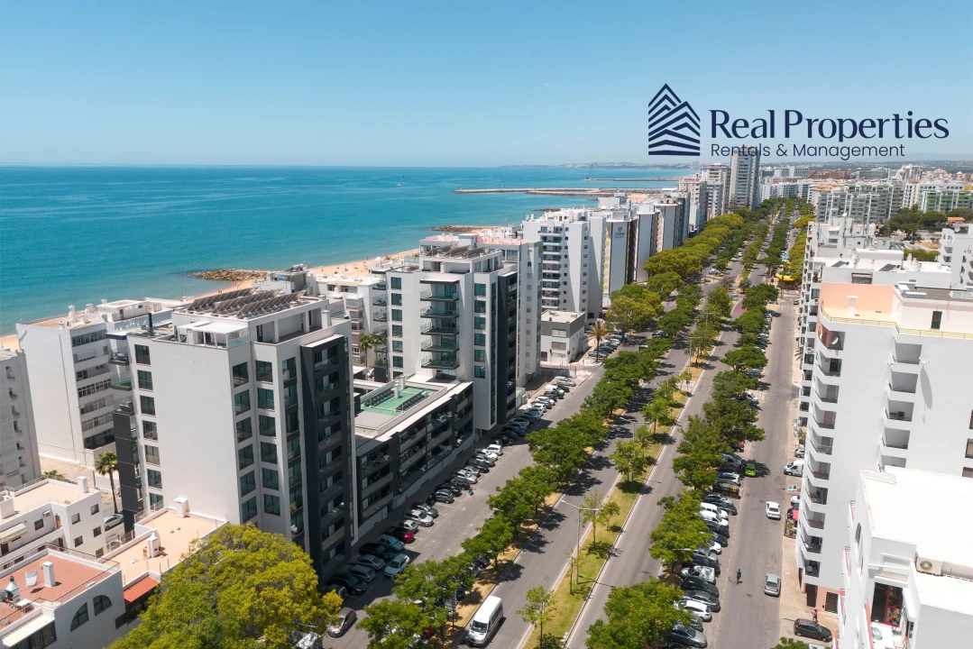 Apartamento T2 para Venda em Quarteira Foto 36