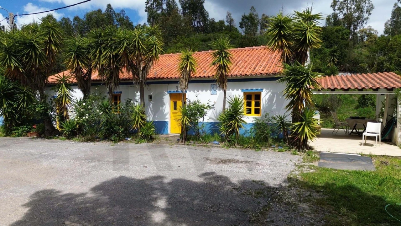 Quinta T3 para Venda em Monchique Foto 1